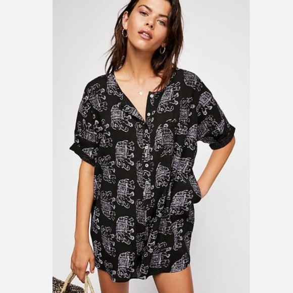 Free People Intimately Wear Me Daily Romper
Elephant Print Black & Pink Size: XS - Picture 1 of 6